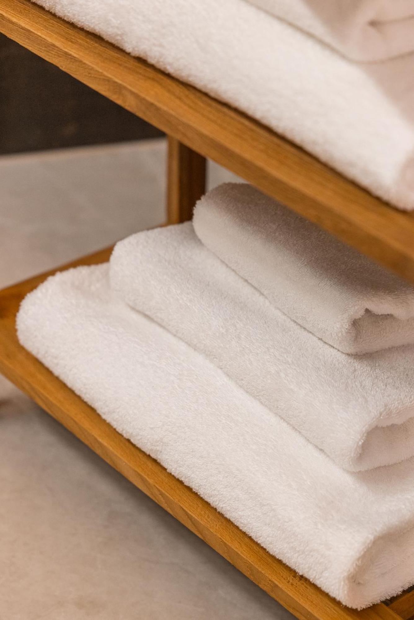 Novum Hospitality Hotel Bari Bagian luar foto